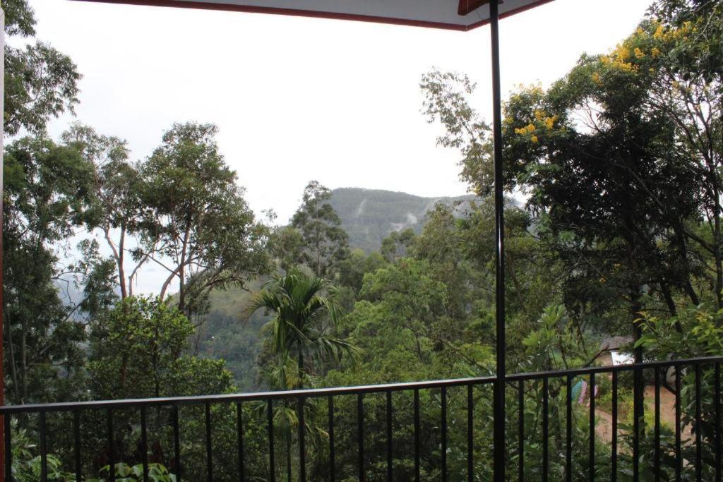 Amado Homestay Ella Exterior photo