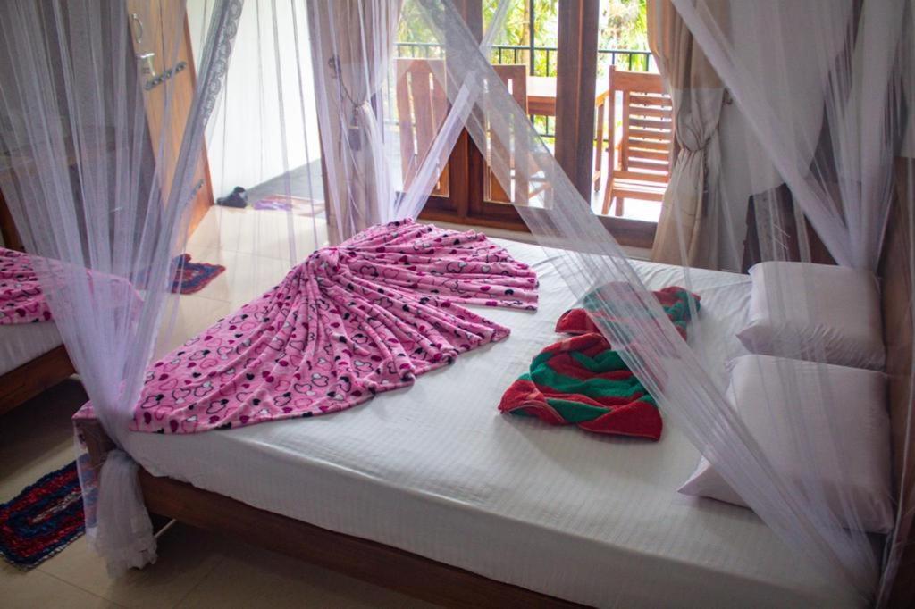 Amado Homestay Ella Exterior photo