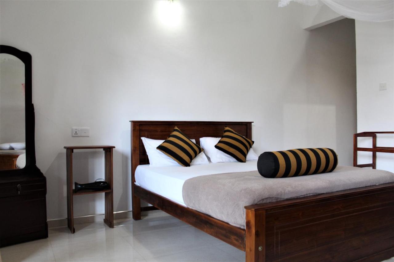 Amado Homestay Ella Exterior photo